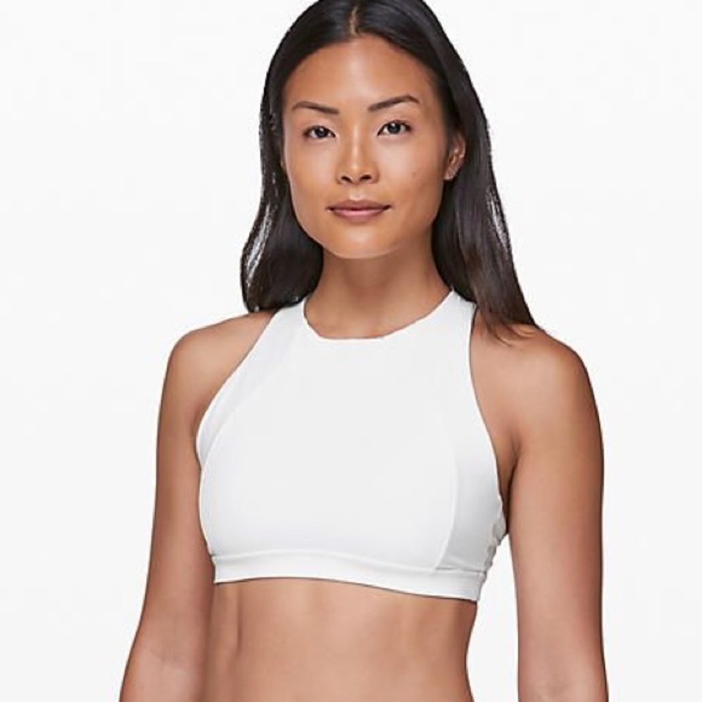 *SOLD* lululemon Free to Be  Serene Bra - Picture 2 of 11